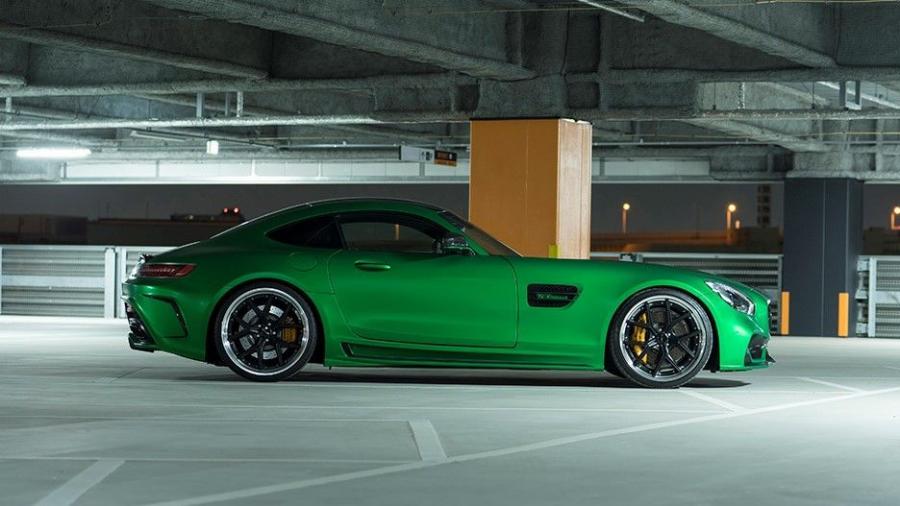  Mercedes-AMG GT S by Wald 2018 года  (фото 2 из 6)